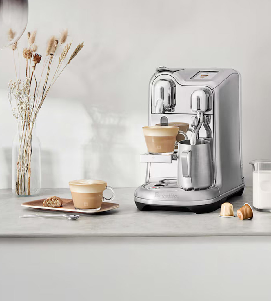 YAŞAMA TAT KATANLAR