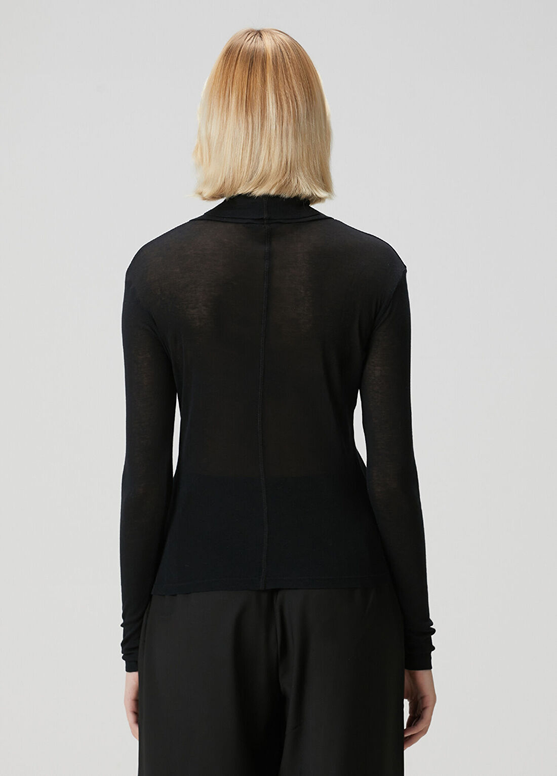 The Frankie Shop Evren Sheer Siyah Balıkçı Yaka Uzun Kol T-shirt görsel 4