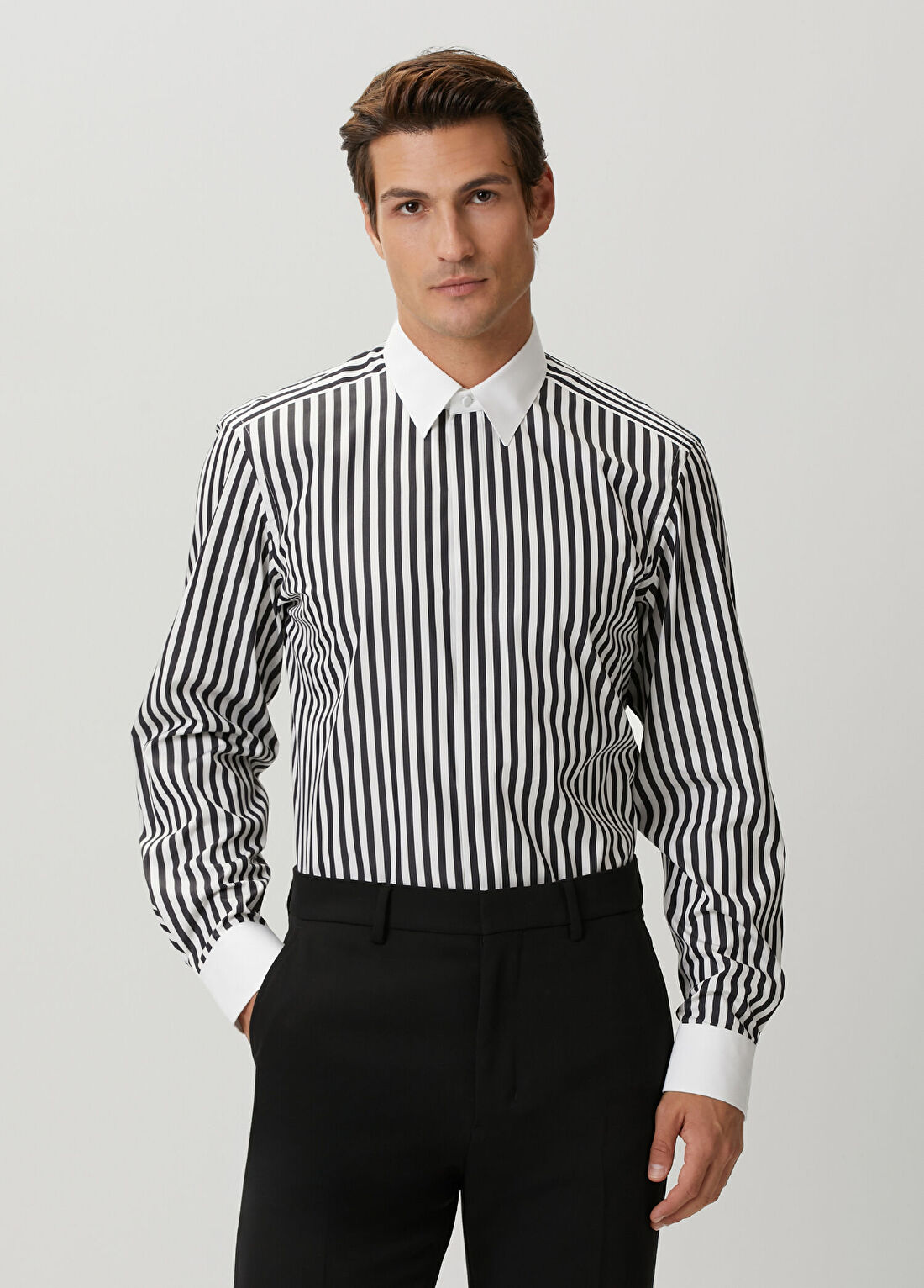 Tom Ford Classic Fit Siyah Beyaz Çizgi Desenli Gömlek