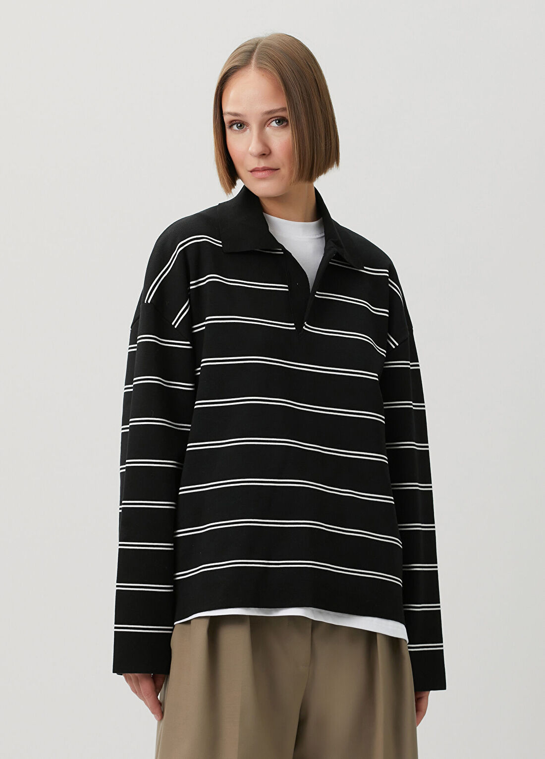 Ami Paris Siyah Beyaz Çizgili Polo Sweatshirt