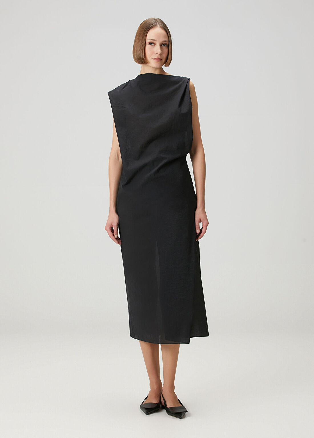 Jacquemus La Robe Siyah Drapeli Asimetrik Midi Elbise