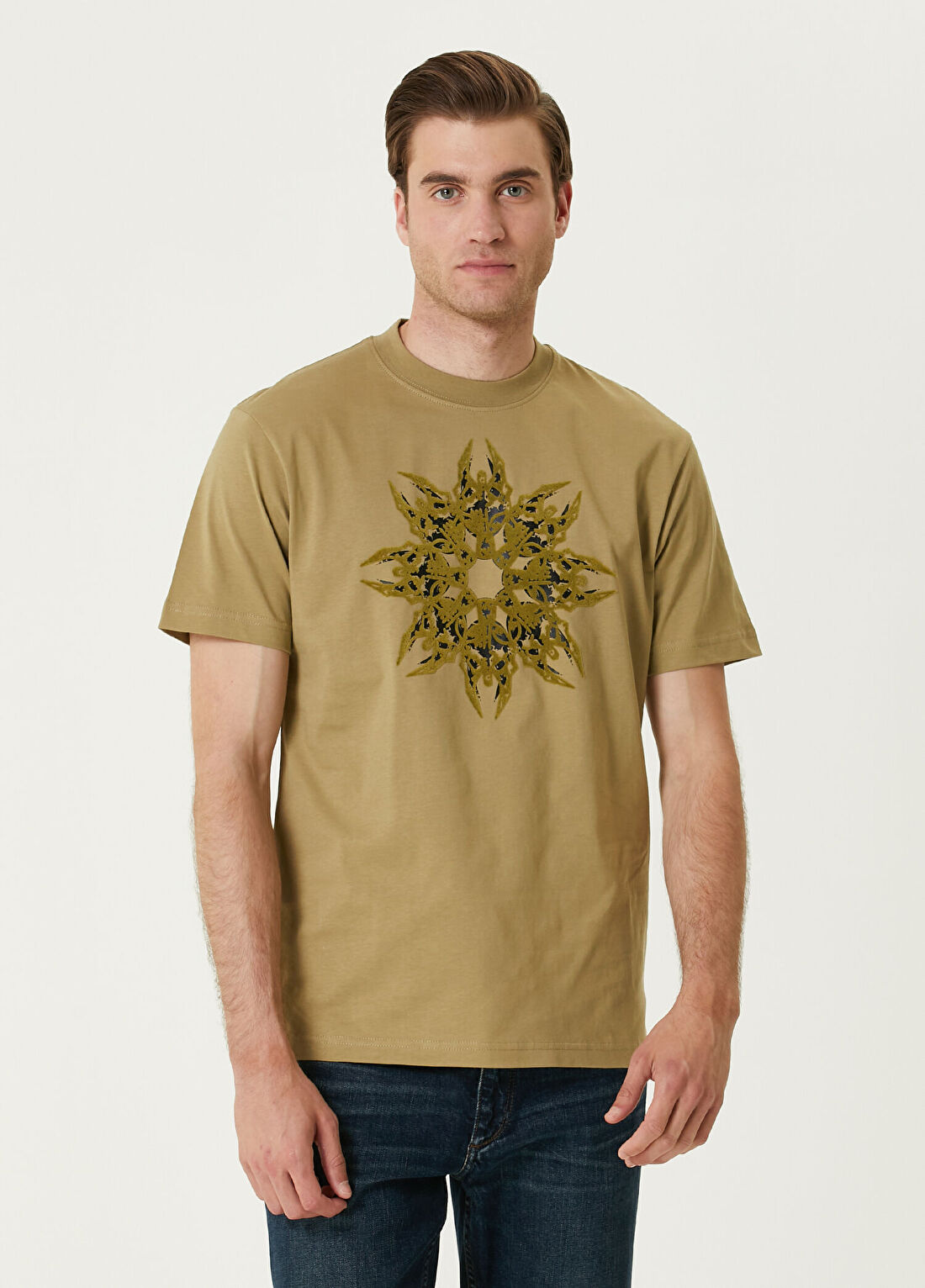 Bernotti Haki Grafik Varak Baskılı T-shirt