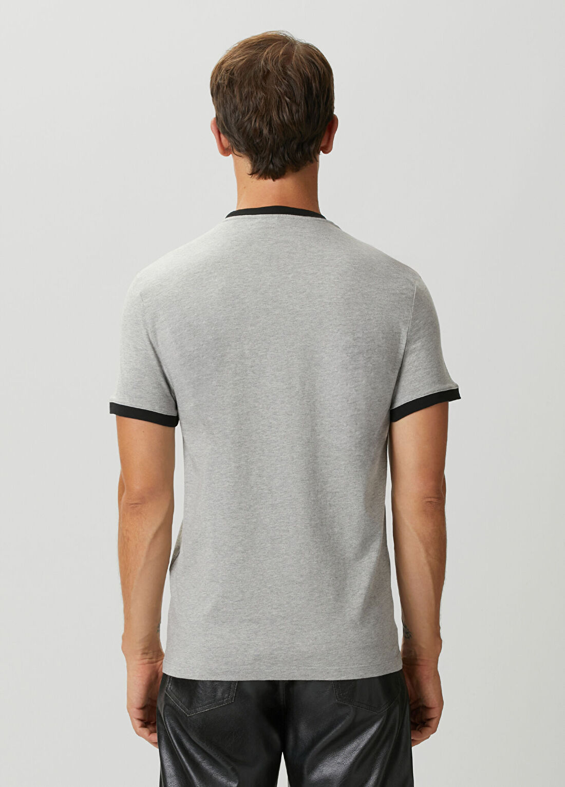 Versace Gri Logo Baskılı T-shirt görsel 4