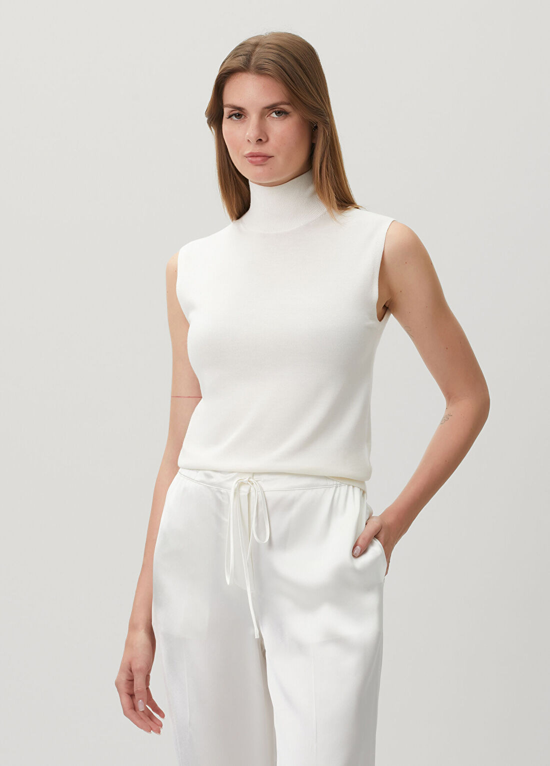 Toteme Ekru Yün Bluz