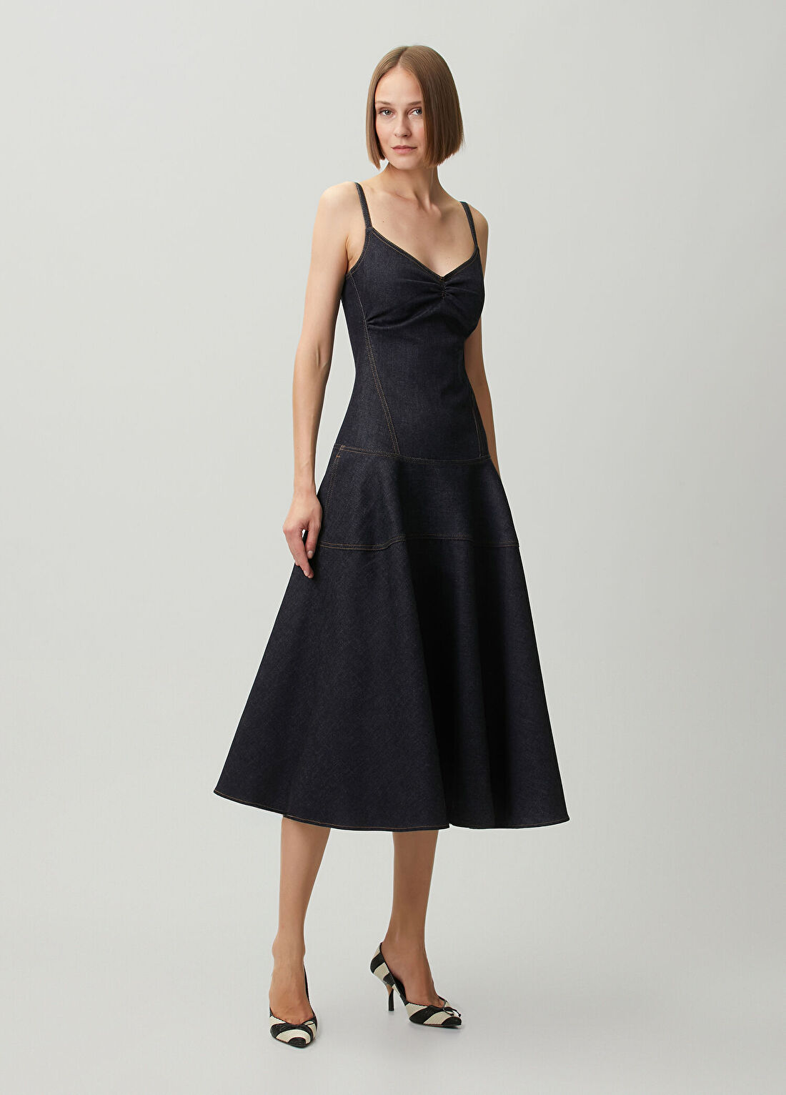 Jacquemus Koyu Lacivert Midi Denim Elbise