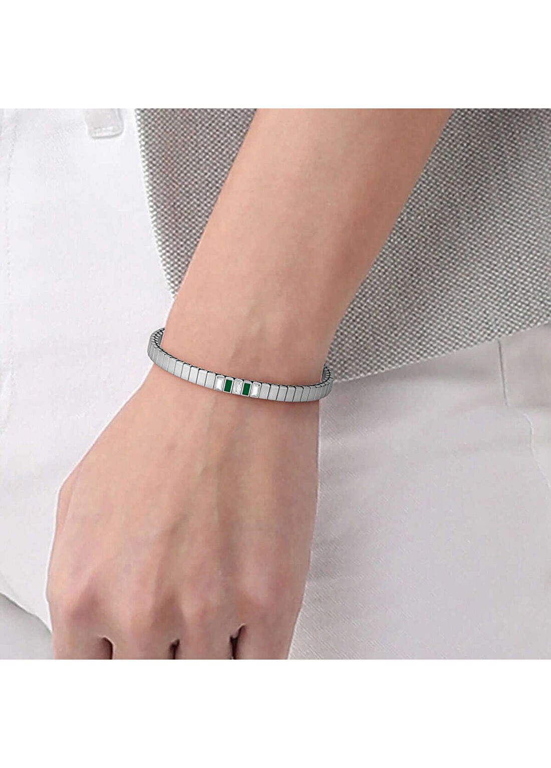 Lacoste LACJ2040656 Metalik Gri Çelik Kadın Bileklik görsel 4
