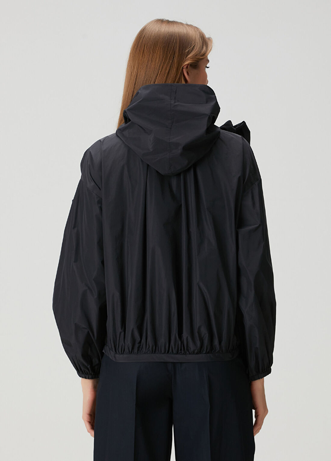 Moncler Koyu Mavi Kapüşonlu Tafta Ceket görsel 4