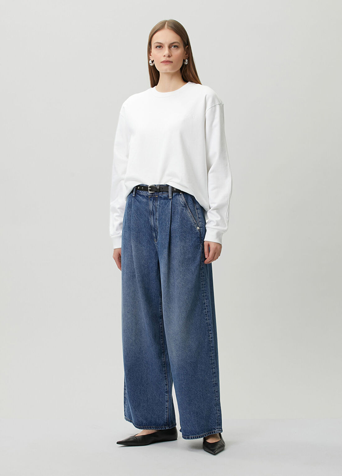 AllSaints Mabel Etta Oversized Beyaz Sweatshirt görsel 3