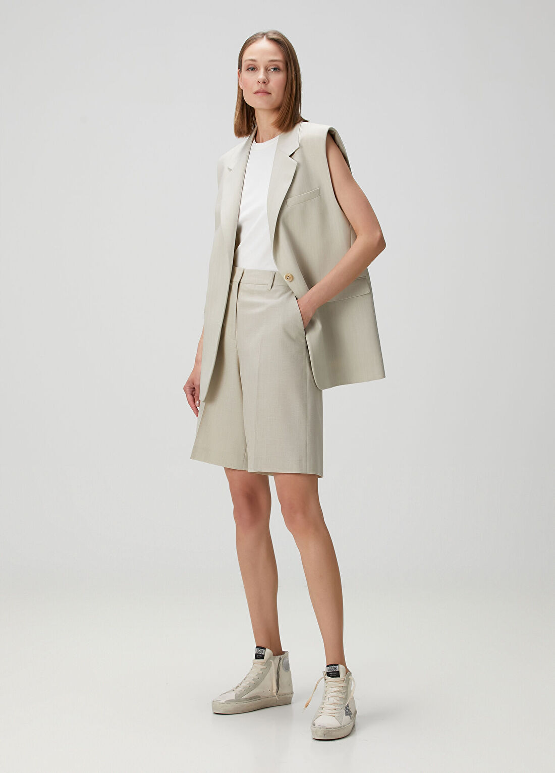 Golden Goose Bej Yün Şort