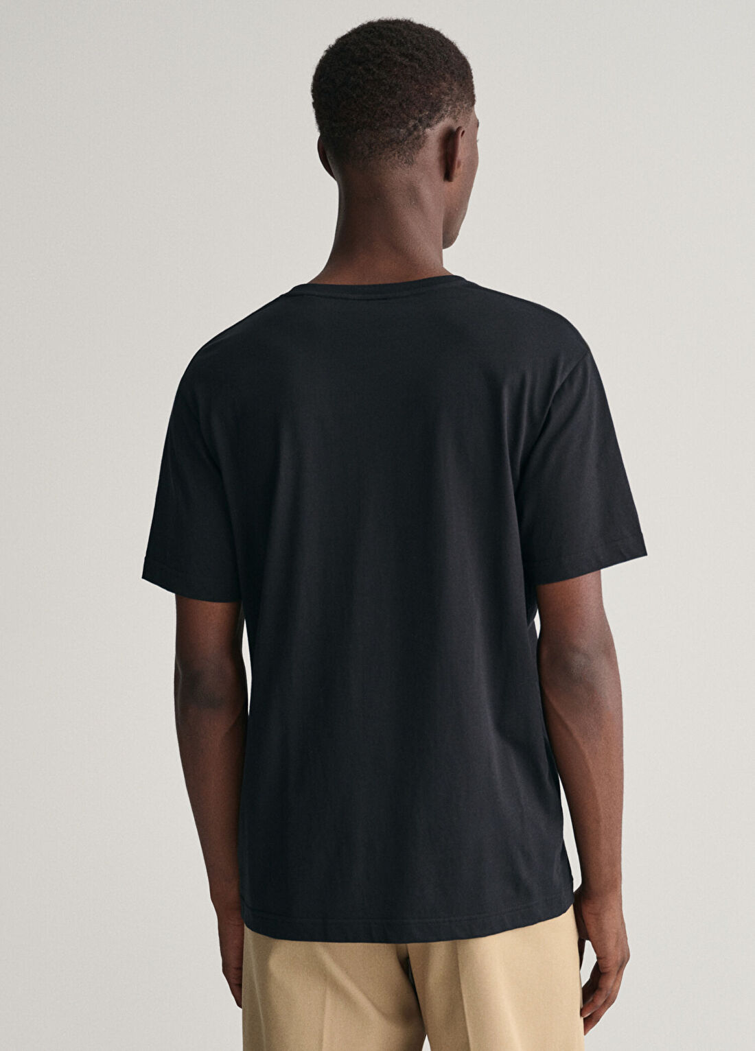 Gant Siyah Logolu Bisiklet Yaka Regular Fit Kısa Kollu Erkek T-shirt görsel 3