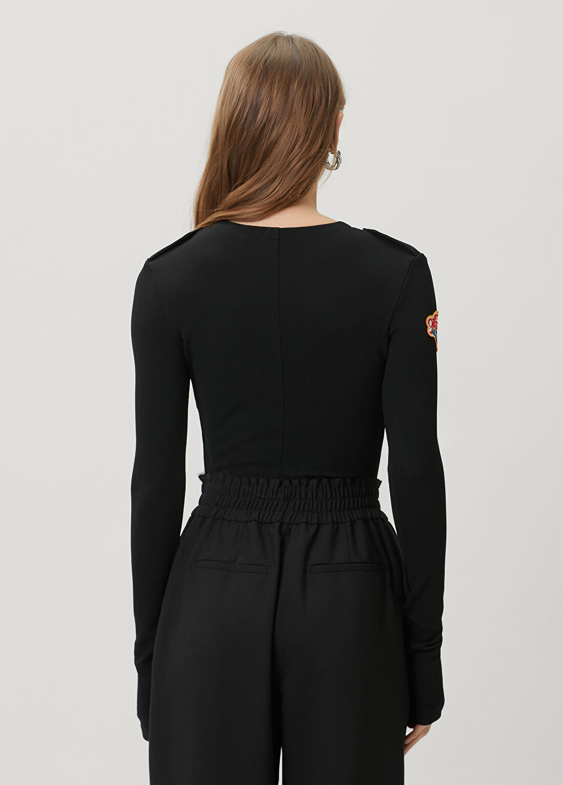 Off-White Siyah Body görsel 4