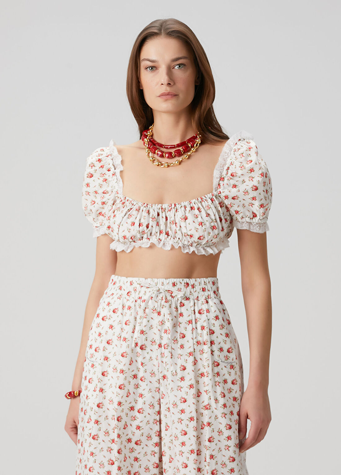 Dolce&Gabbana Beyaz Çiçekli Crop Bluz görsel 3