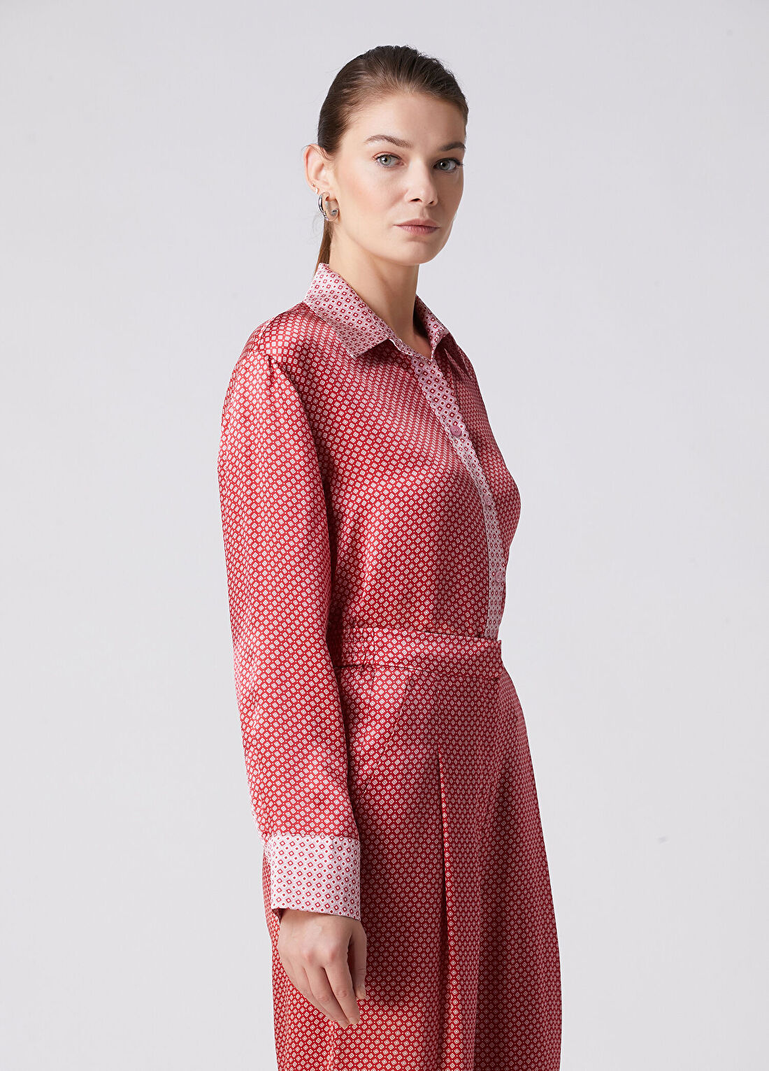 Beymen Collection Vişne Desenli İpek Gömlek görsel 4