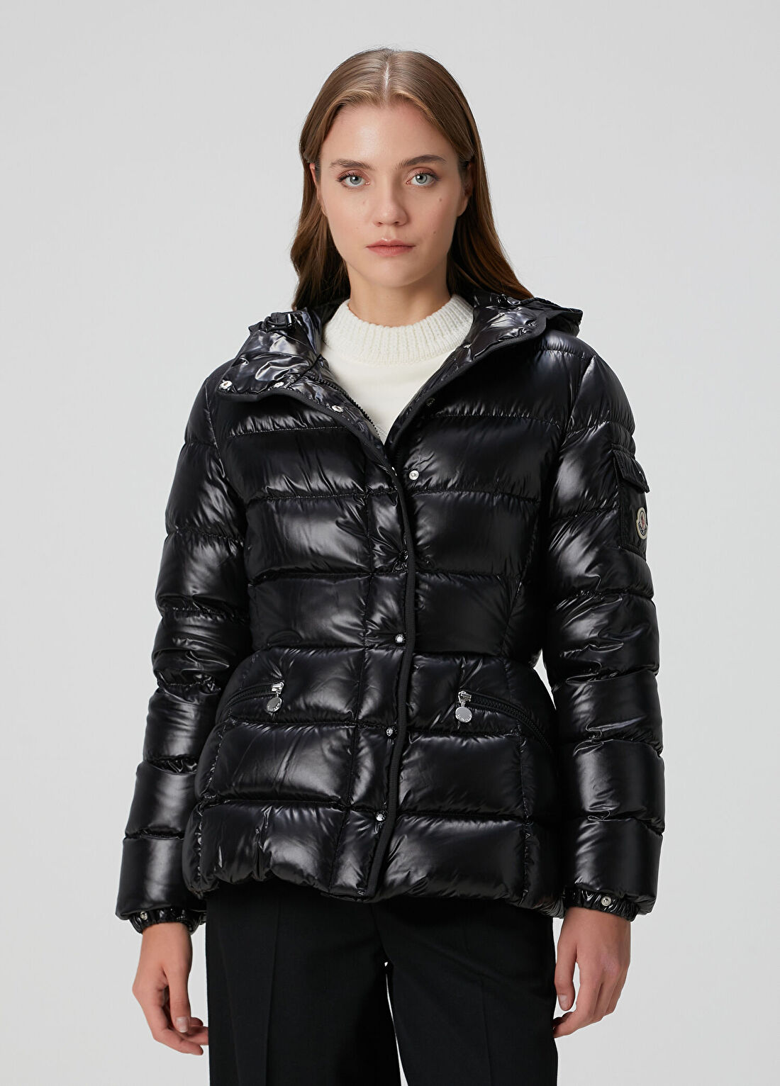 Moncler Barante Siyah Kapüşonlu Puffer Mont