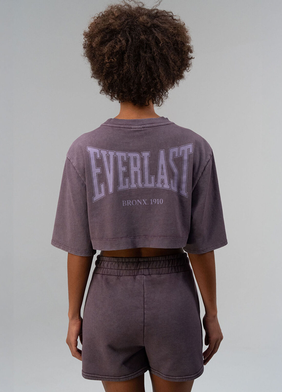 Everlast Bronx 1910 Oversize Mor Crop Kadın Spor T-shirt görsel 4
