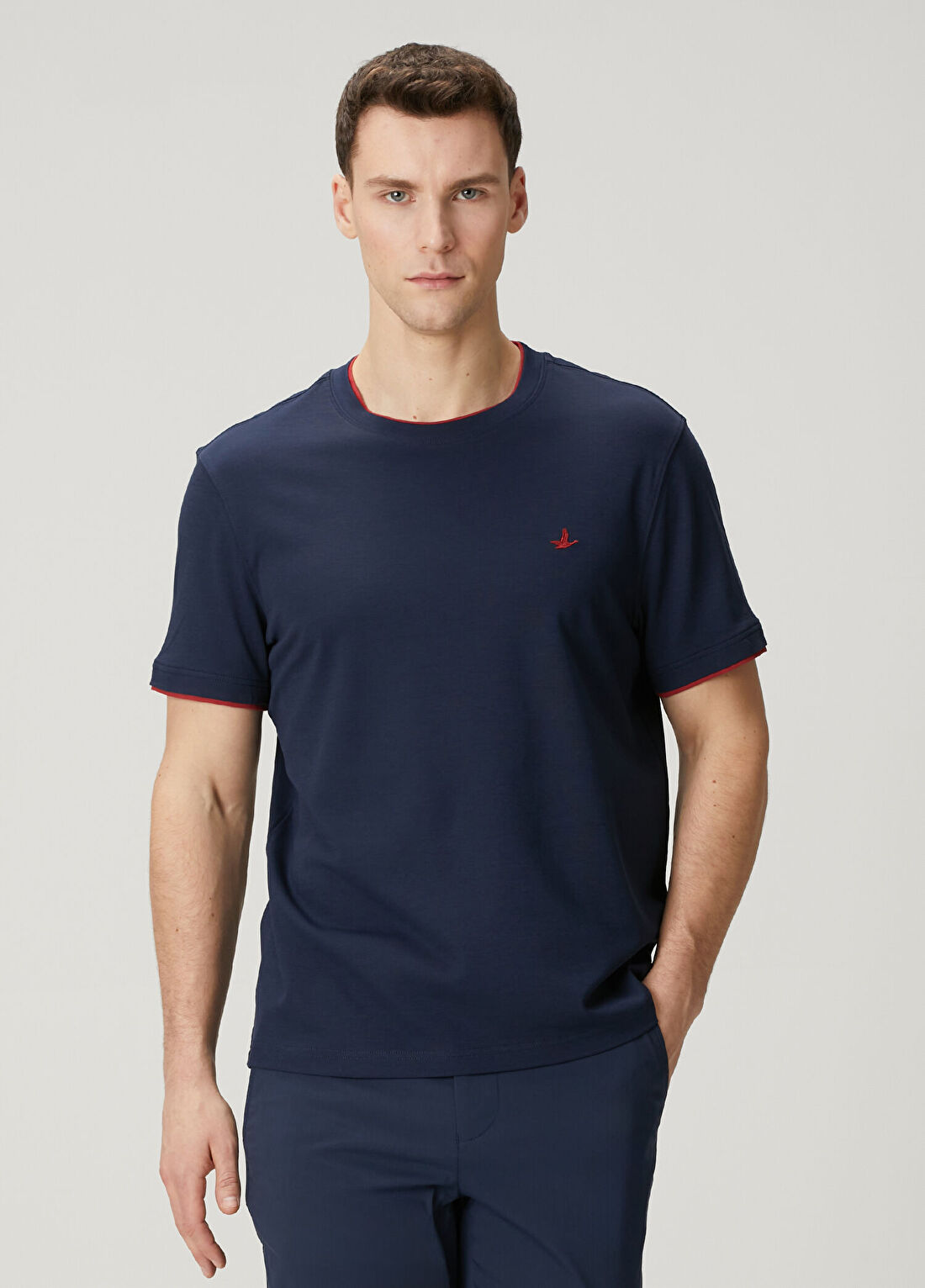 Beymen Club Lacivert Relax Fit Yaka Kol Ucu Garnili T-shirt
