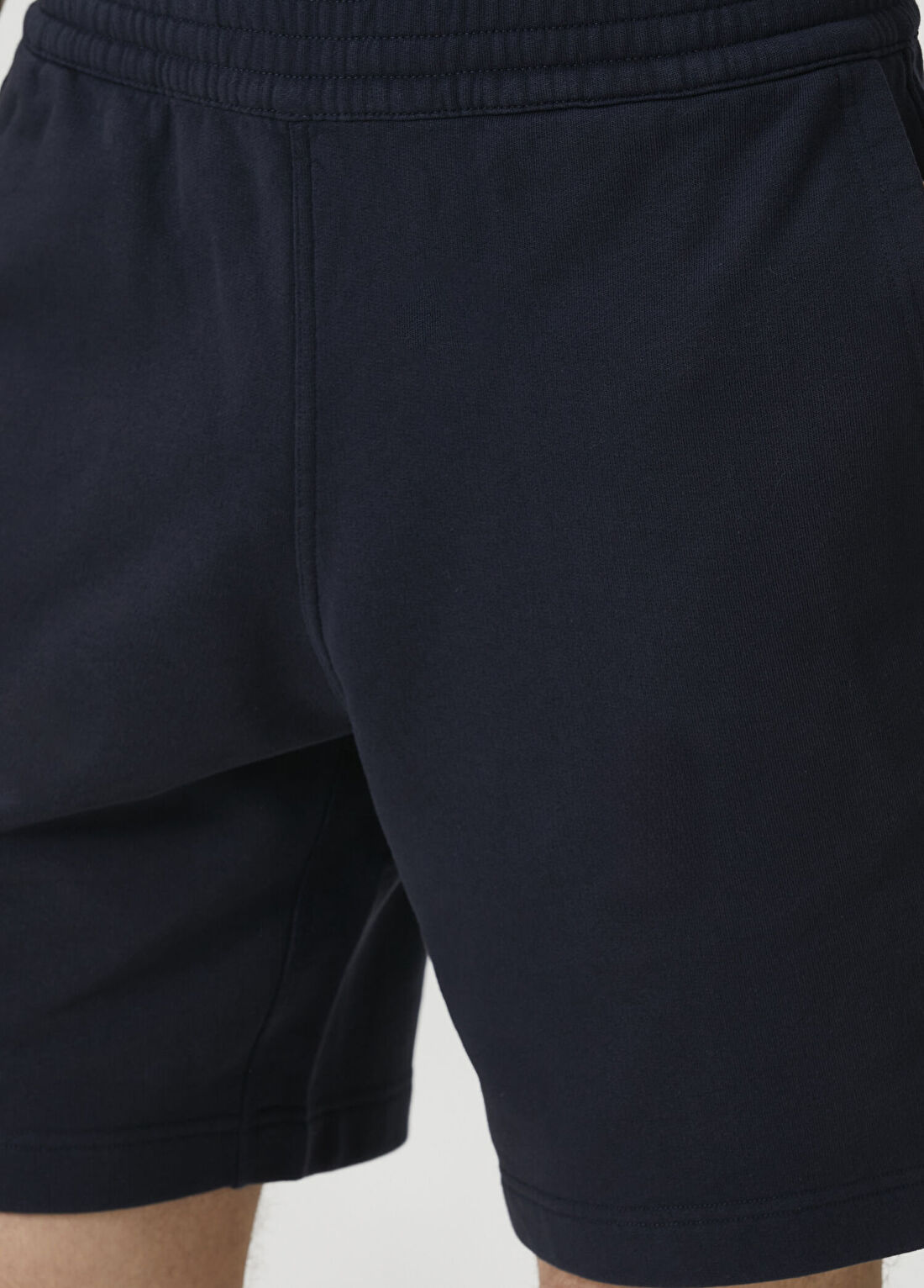 Givenchy Lacivert Logo Patchli Bermuda görsel 4