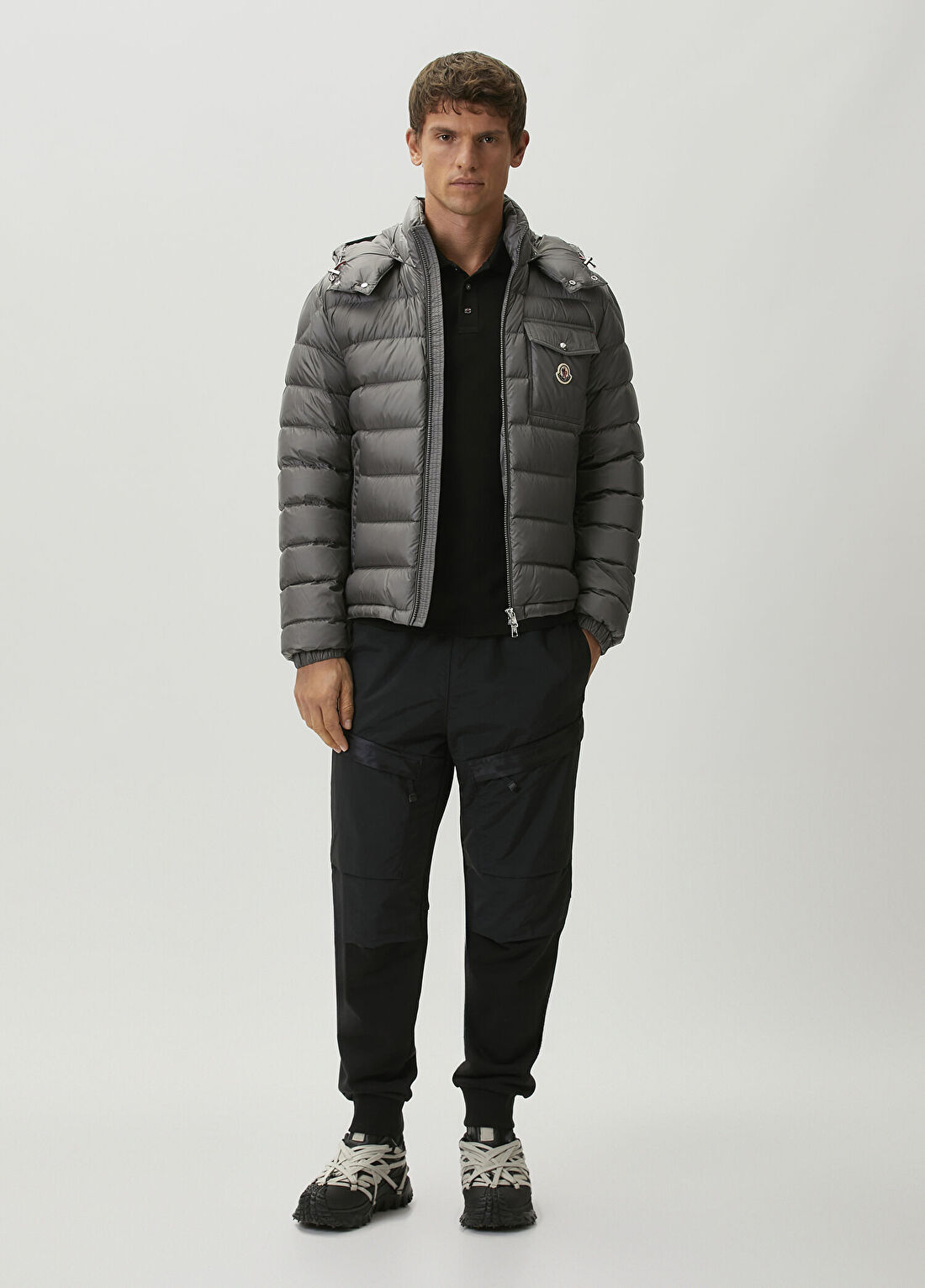 Moncler Gri Kapüşonlu Puff Mont görsel 2