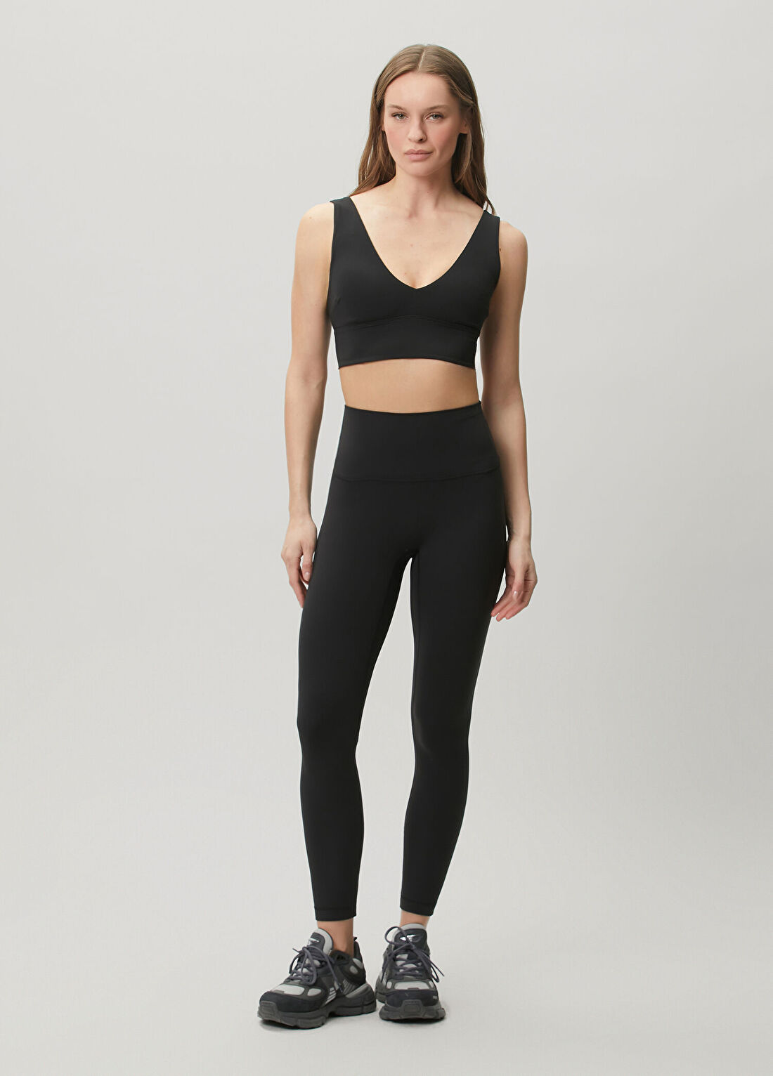 lululemon Align Siyah V Yaka Sütyen A/B görsel 2
