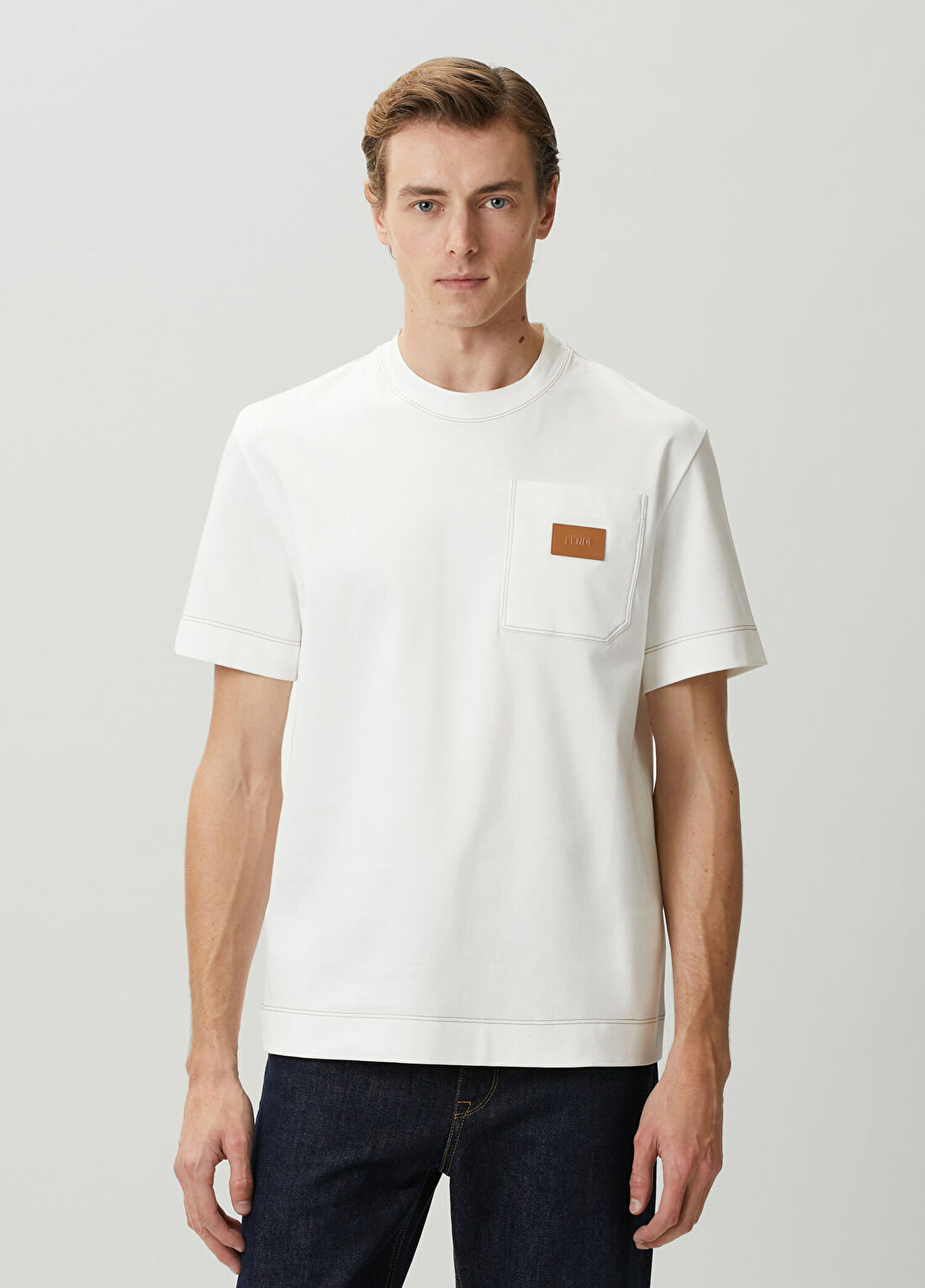 Fendi Beyaz Logo Patchli T-shirt