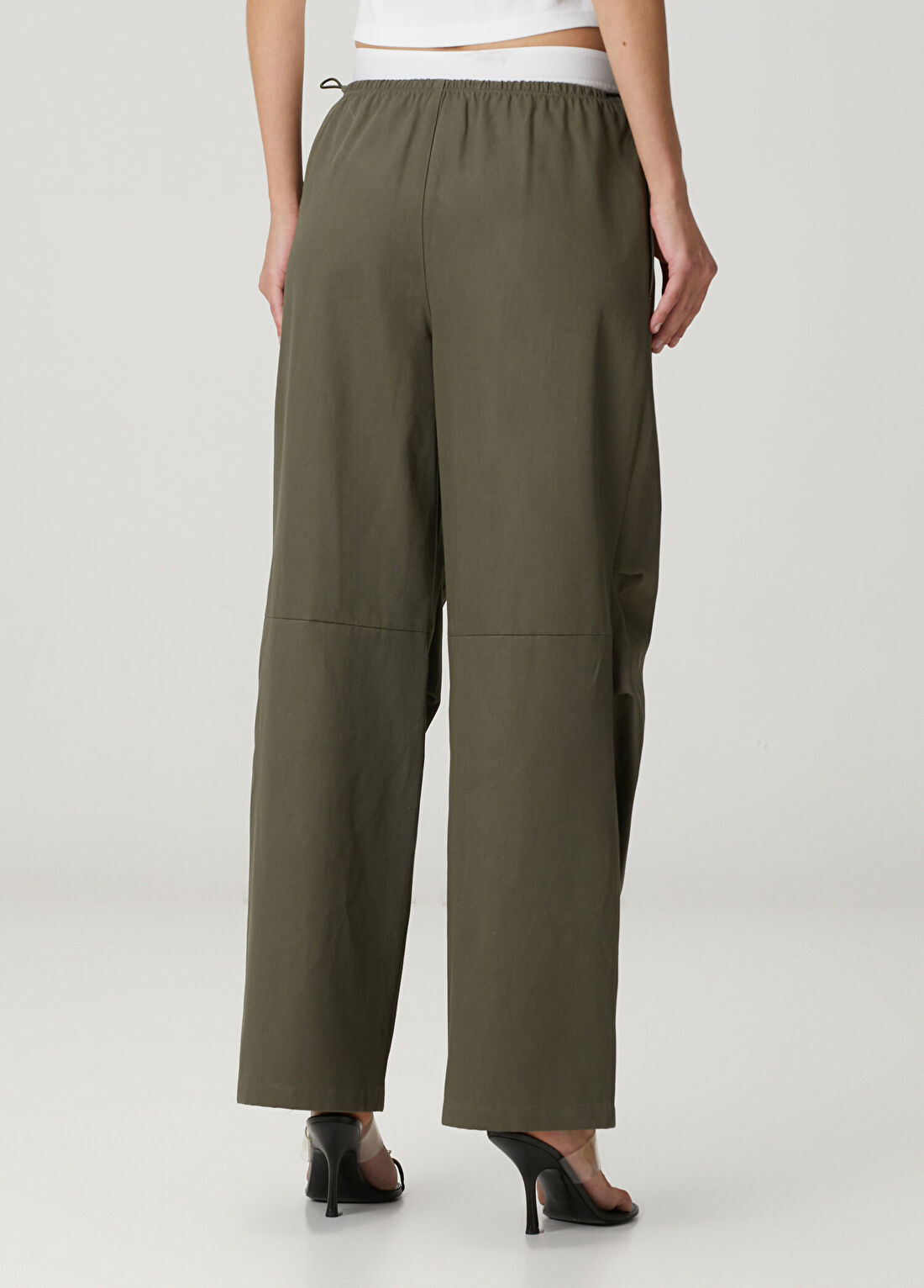 Alexander Wang Haki Logo Bantlı Pantolon görsel 4