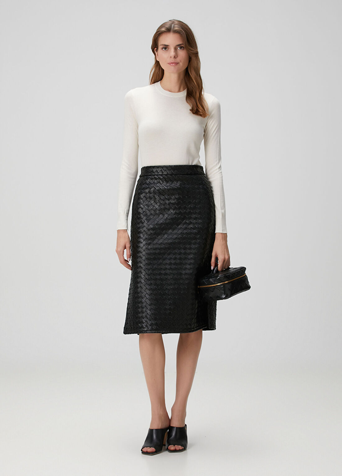 Bottega Veneta Siyah Midi Deri Etek
