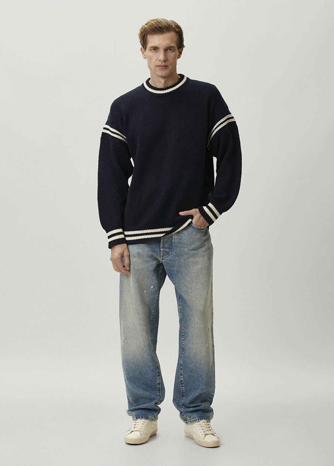 Golden Goose Lacivert Logo Patchli Kazak görsel 2