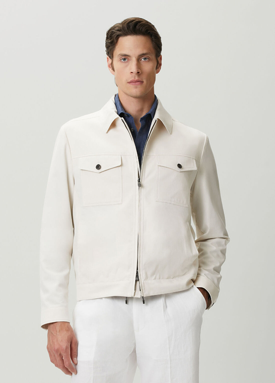 Corneliani Ekru Mont