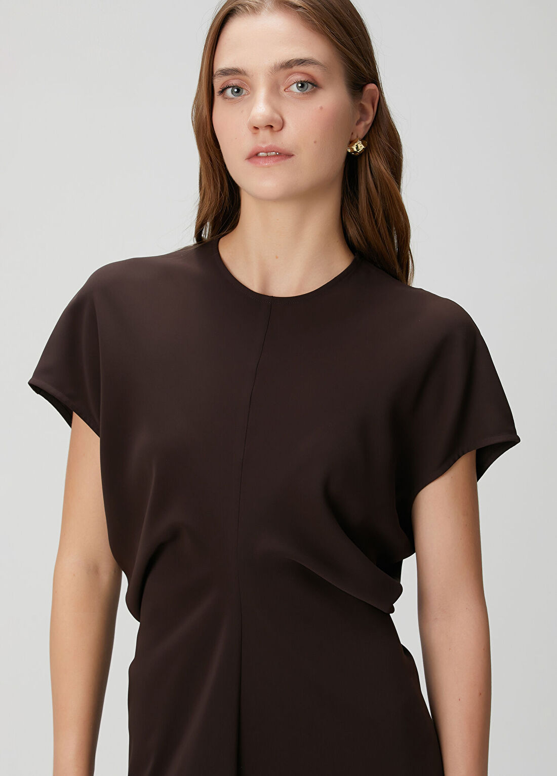 Beymen Collection Kahverengi Dökümlü Midi Elbise görsel 2