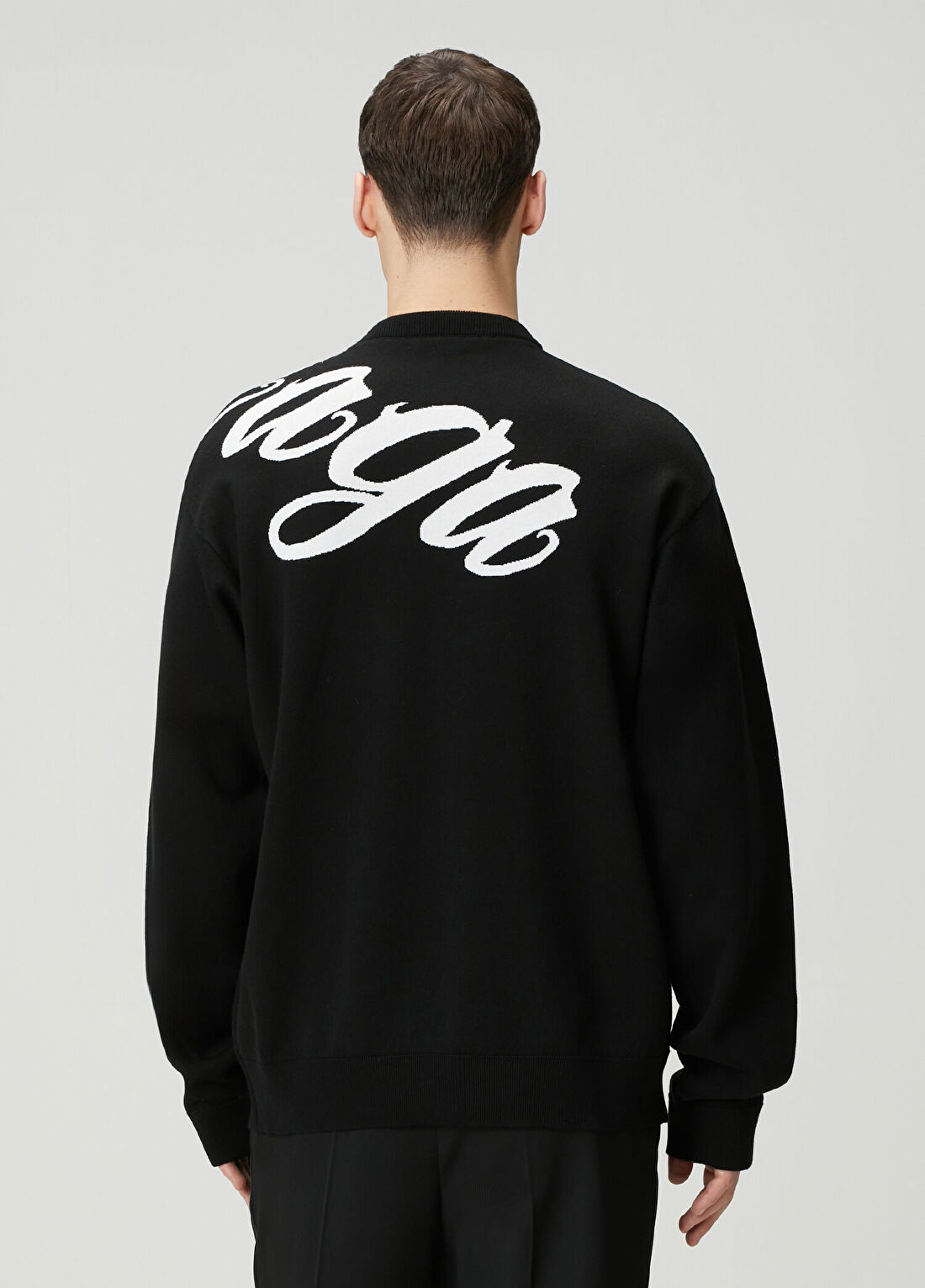 Balenciaga Big B Siyah Logo Jakarlı Kazak görsel 4