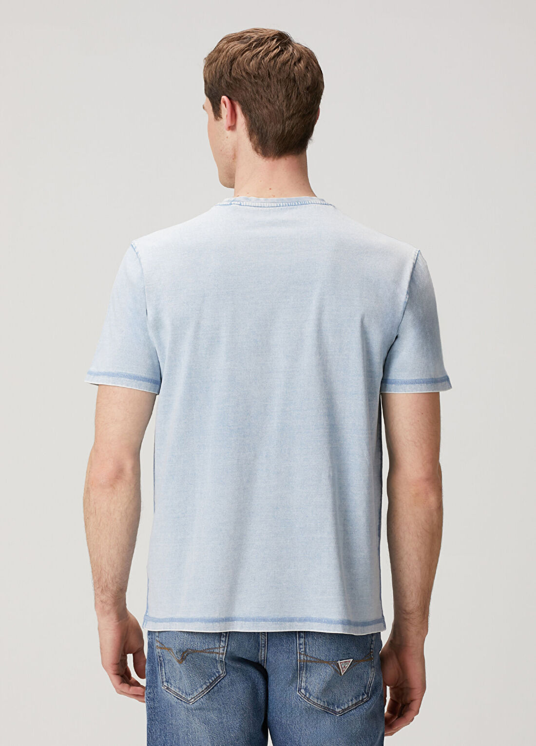 Guess Mavi Logo Patchli T-shirt görsel 4