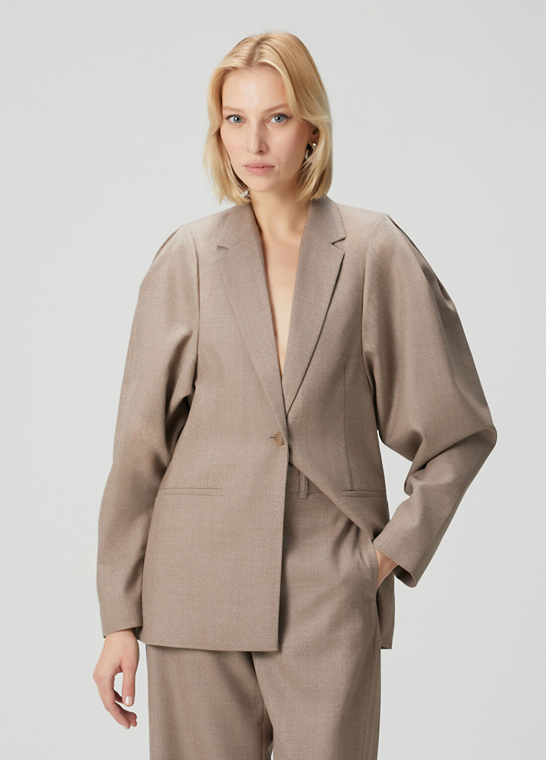 Bite Studios Koyu Bej Yün Blazer
