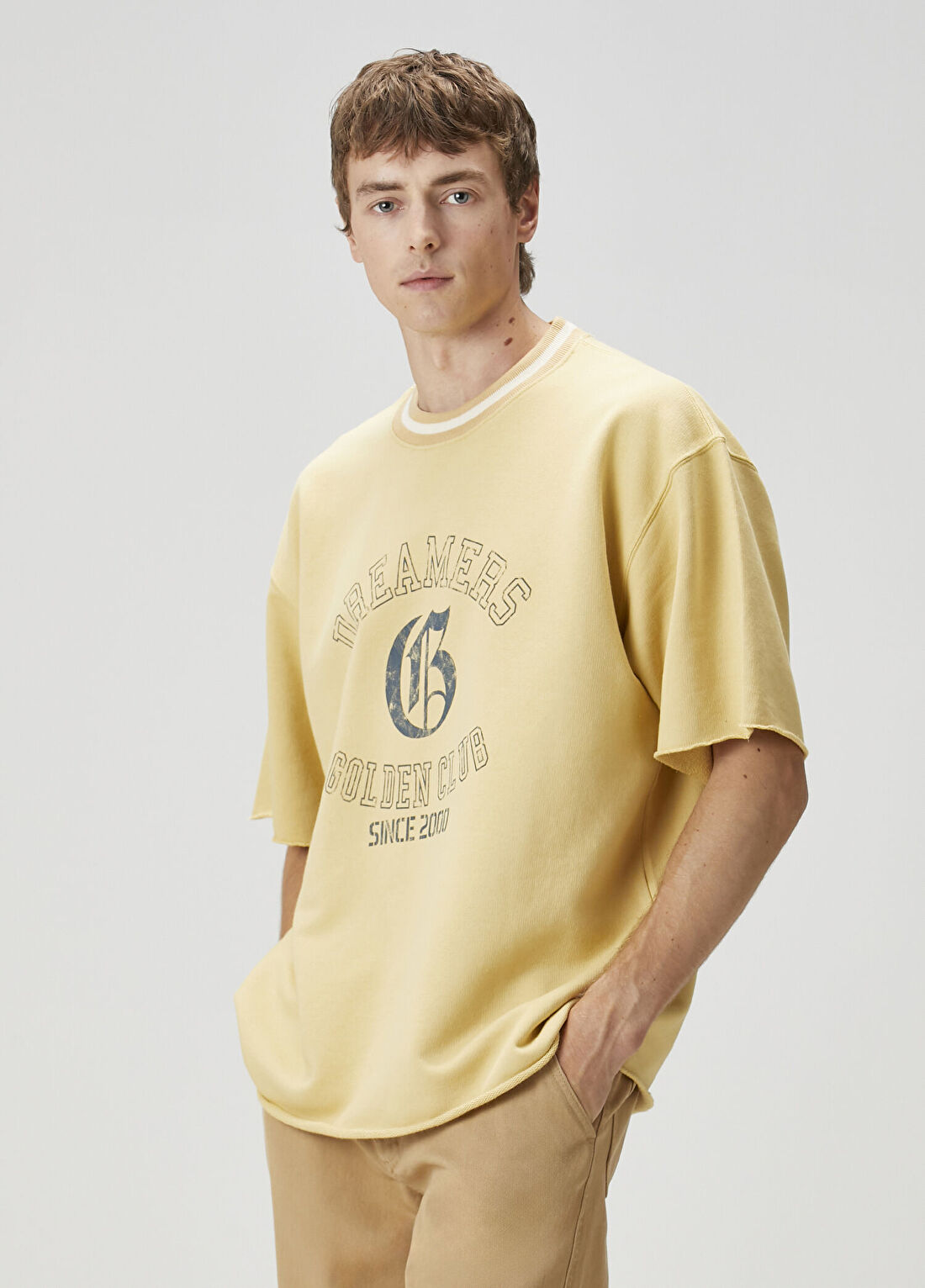 Golden Goose Sarı Logo Baskılı Sweatshirt görsel 4