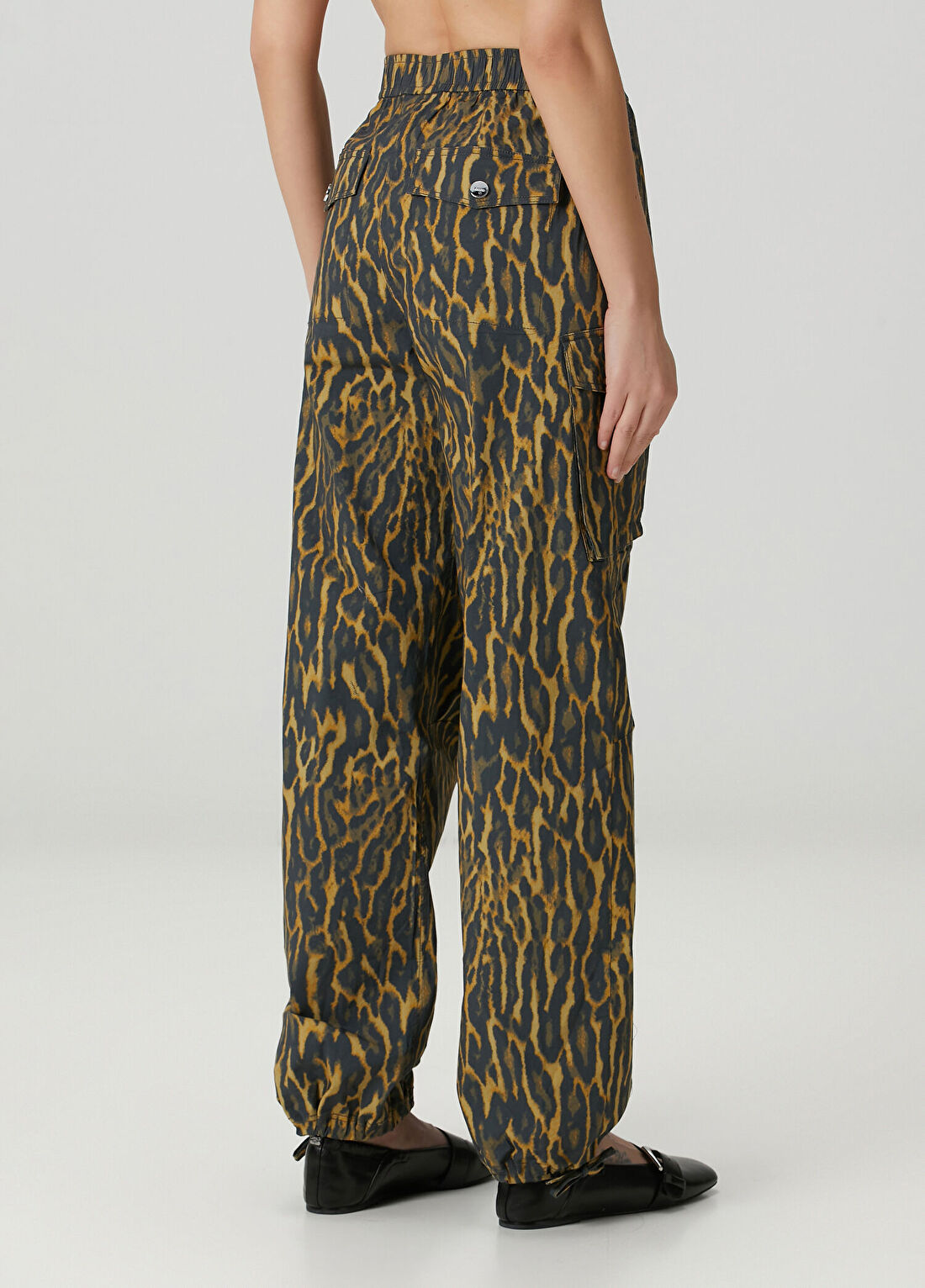 Ganni Leopar Desenli Pantolon görsel 4