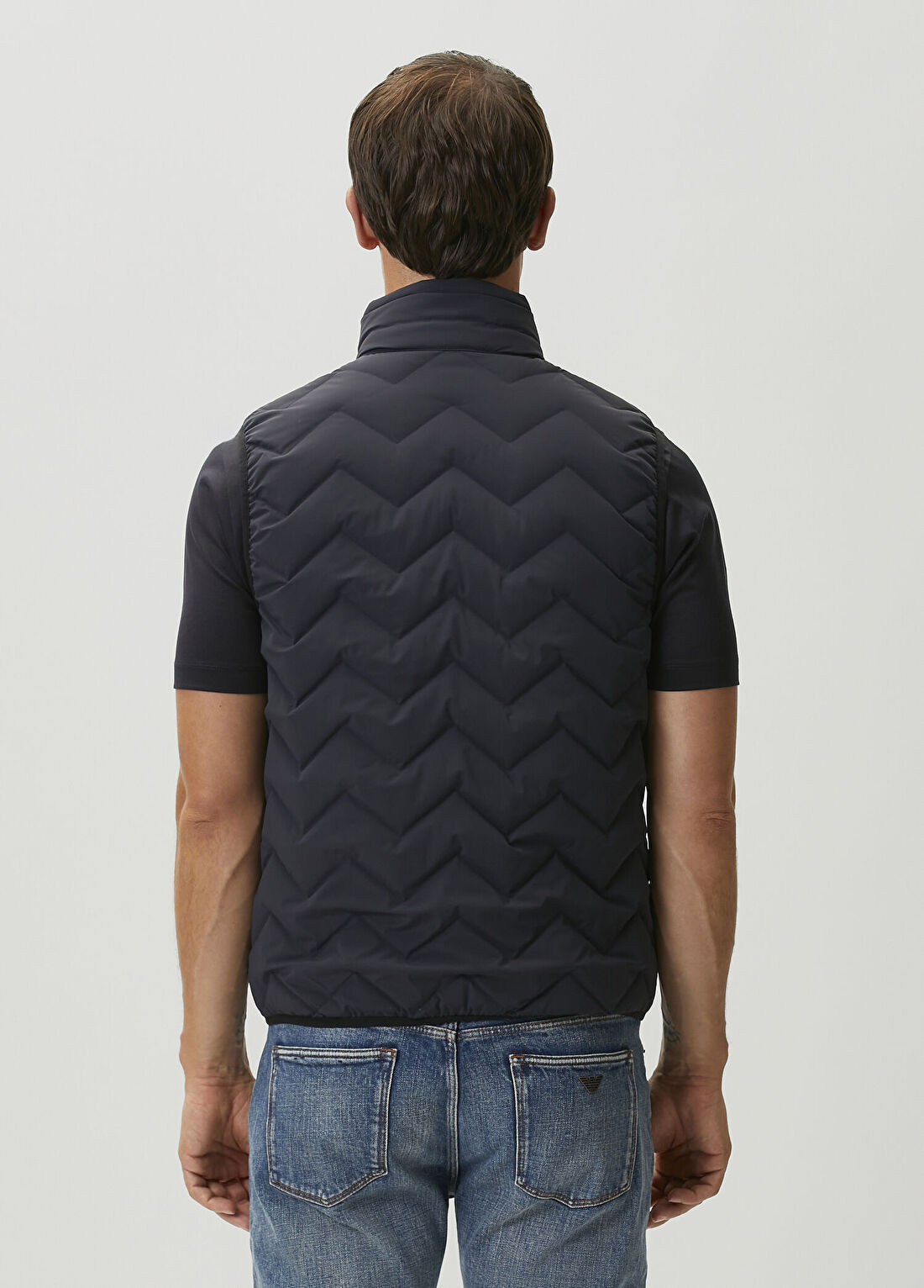 Emporio Armani Lacivert Puff Yelek görsel 4