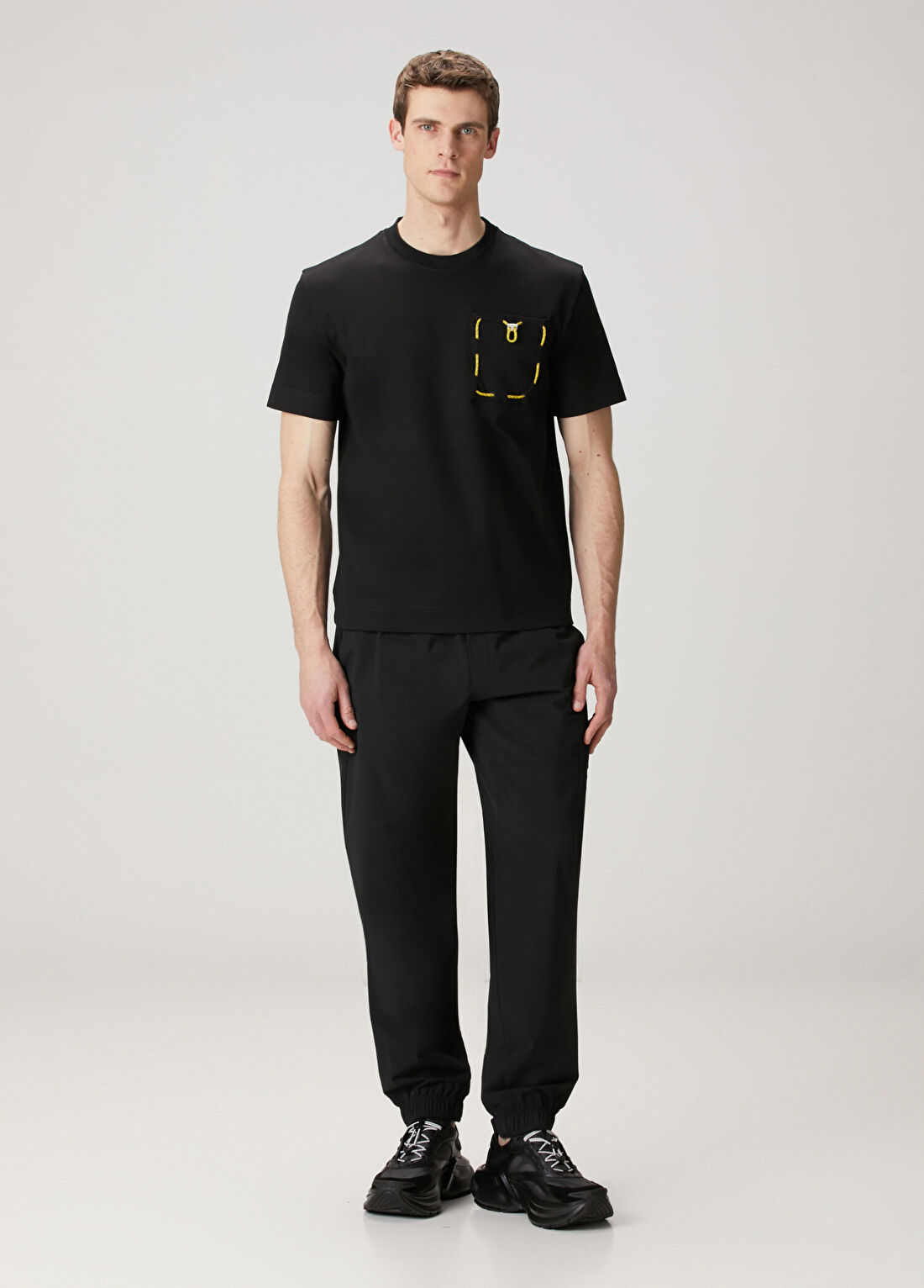 Fendi Siyah Cep Detaylı T-shirt görsel 2