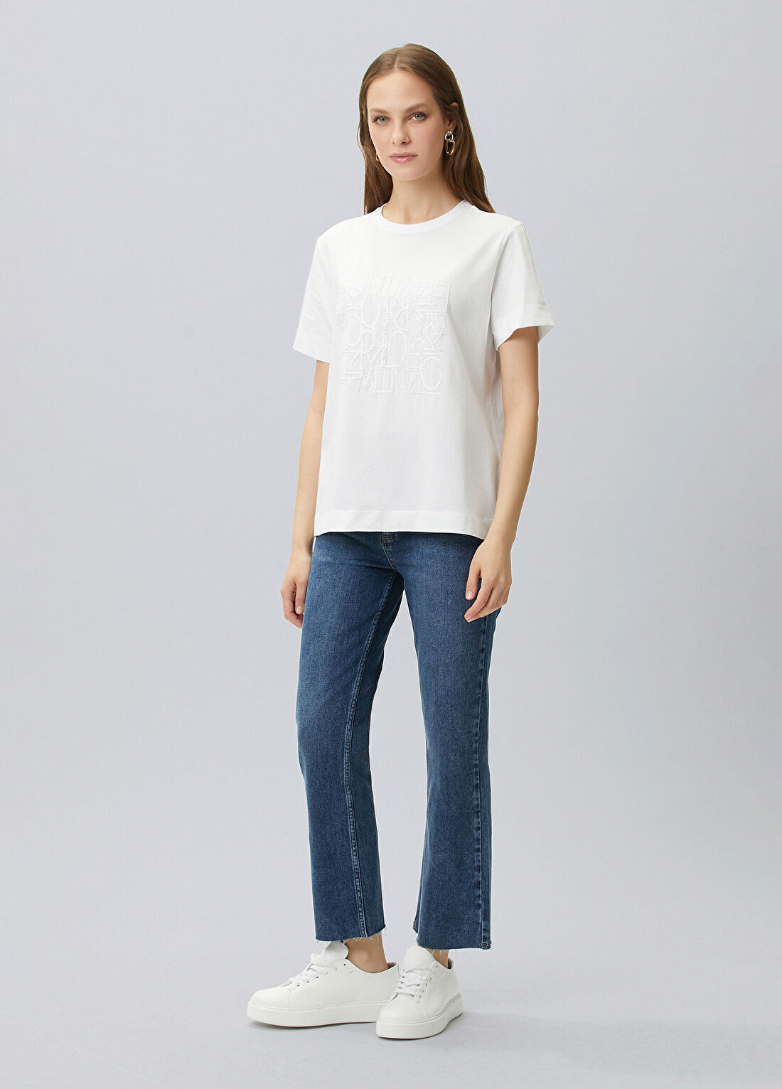 Network Beyaz Nakış Detaylı T-shirt görsel 3