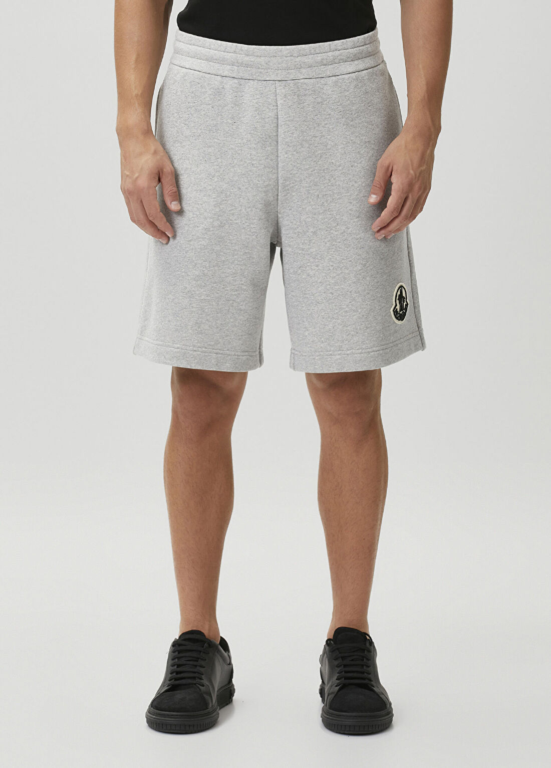 Moncler Gri Şort görsel 2