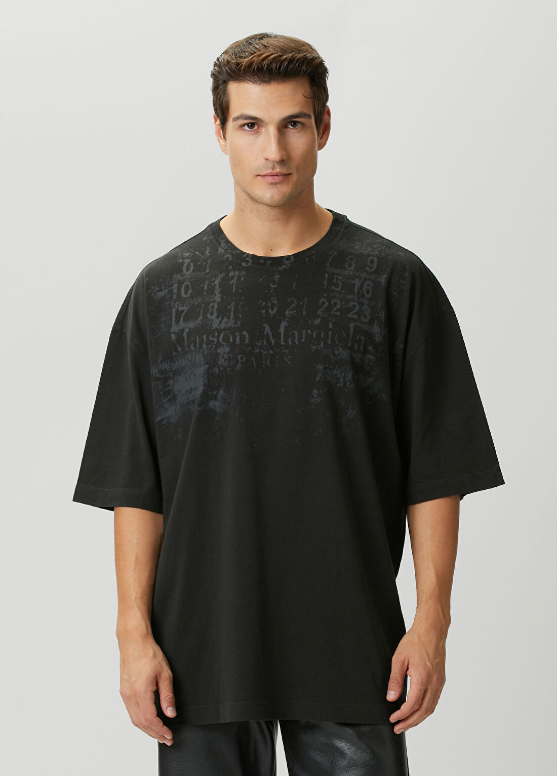 Maison Margiela Siyah Logo Baskılı T-shirt