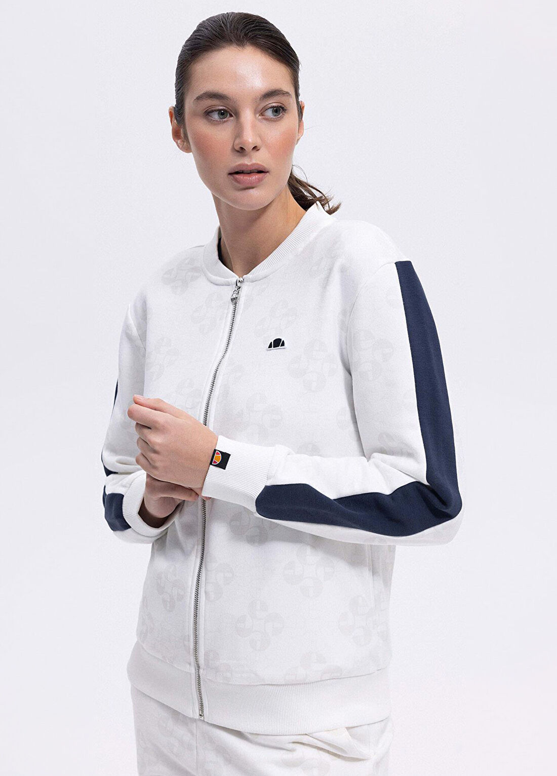 Ellesse Kırık Beyaz Fermuarlı Kadın Sweatshirt EF375-OF