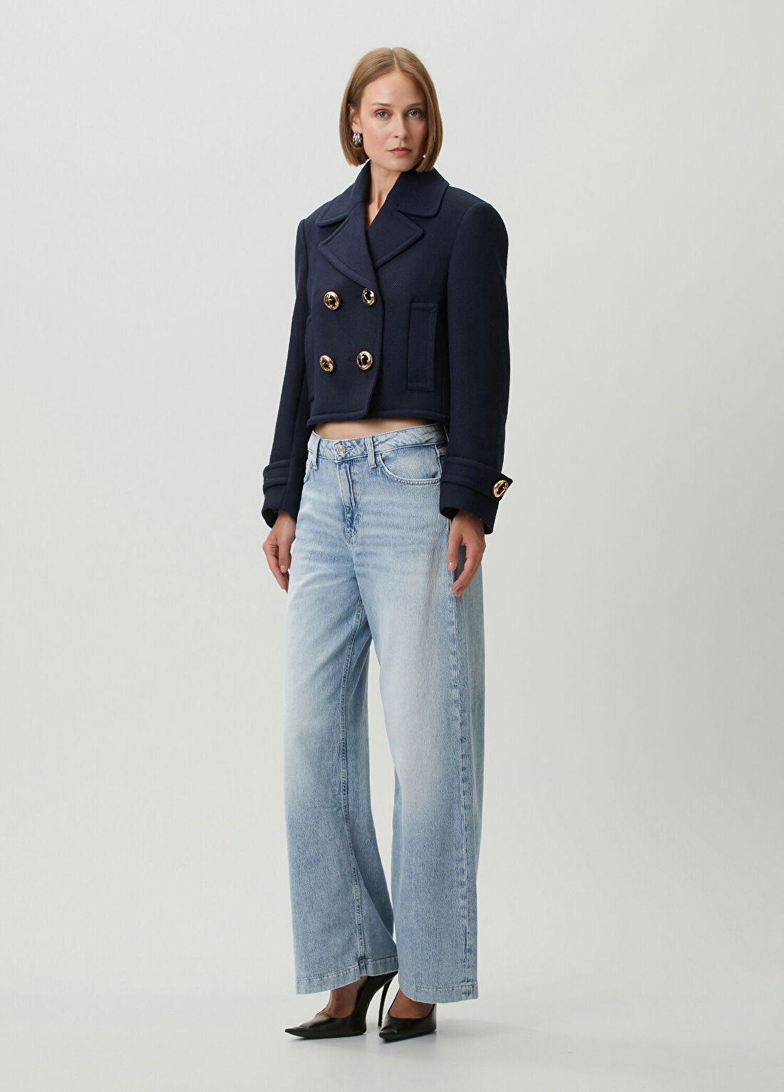 Balenciaga Lacivert Crop Yün Ceket görsel 2