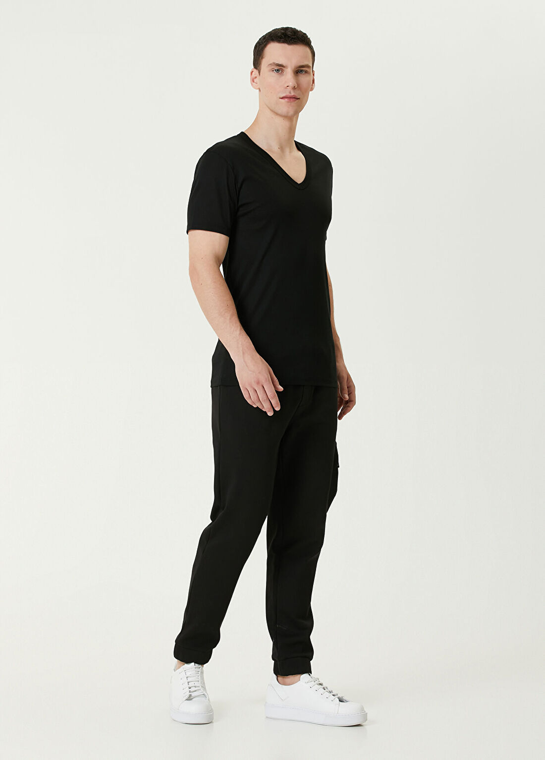 Zimmerli Siyah V Yaka T-shirt görsel 2