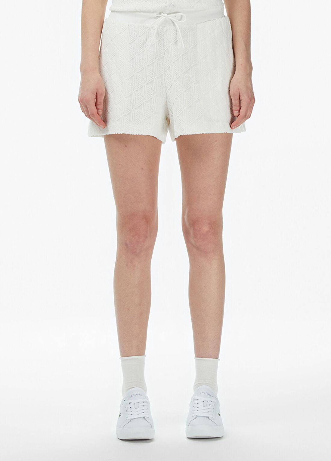 Lacoste Beyaz Relaxed Fit Monogram Kadın Şort görsel 3