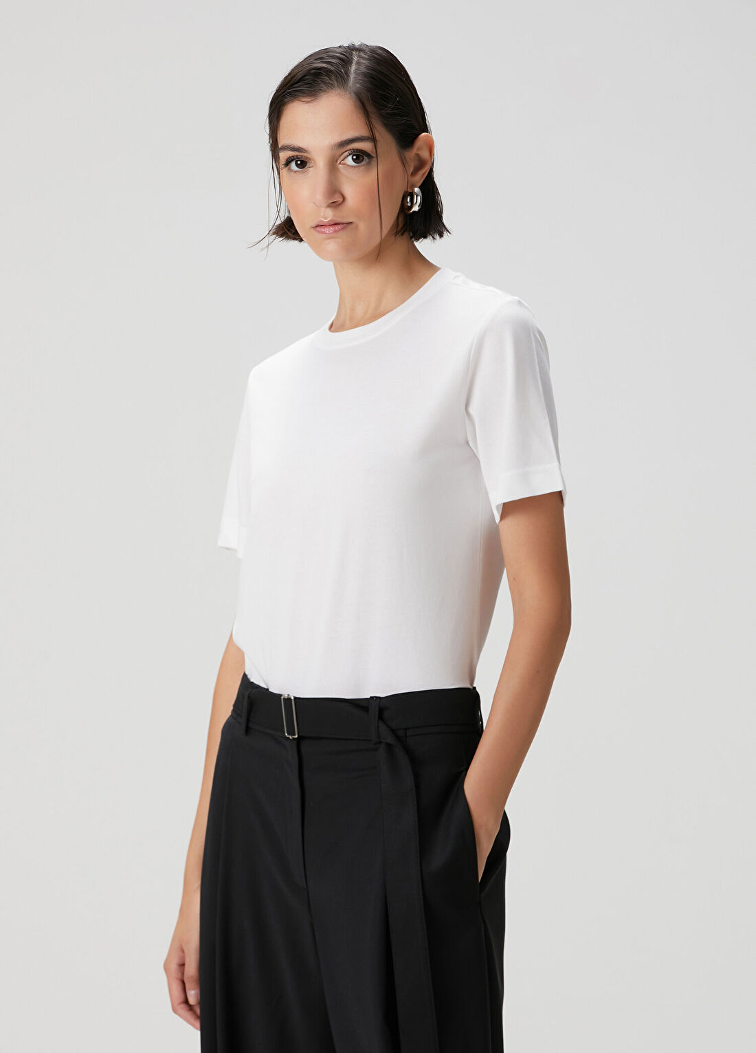 Academia Beyaz T-shirt