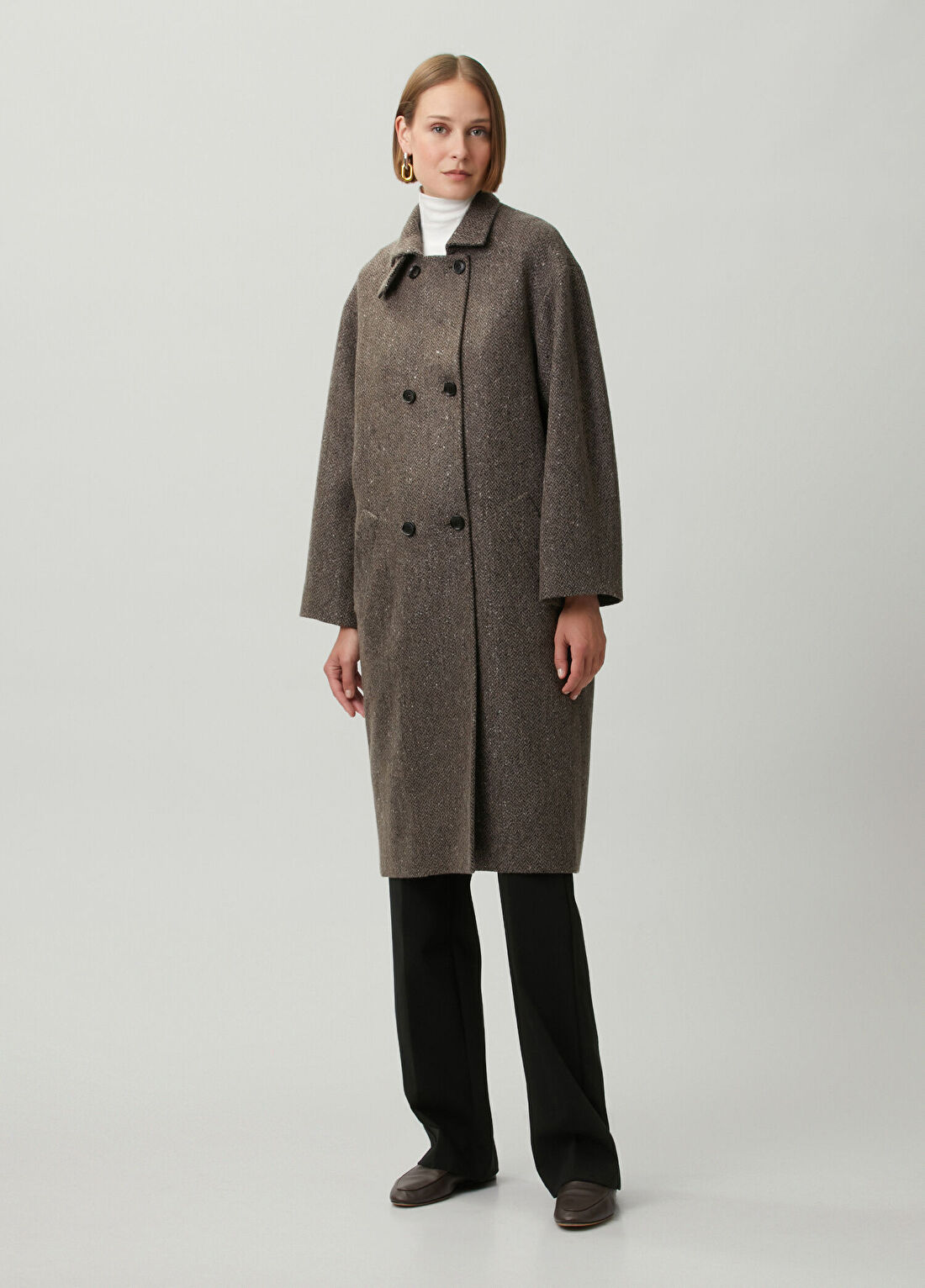 Kiton Palto görsel 2