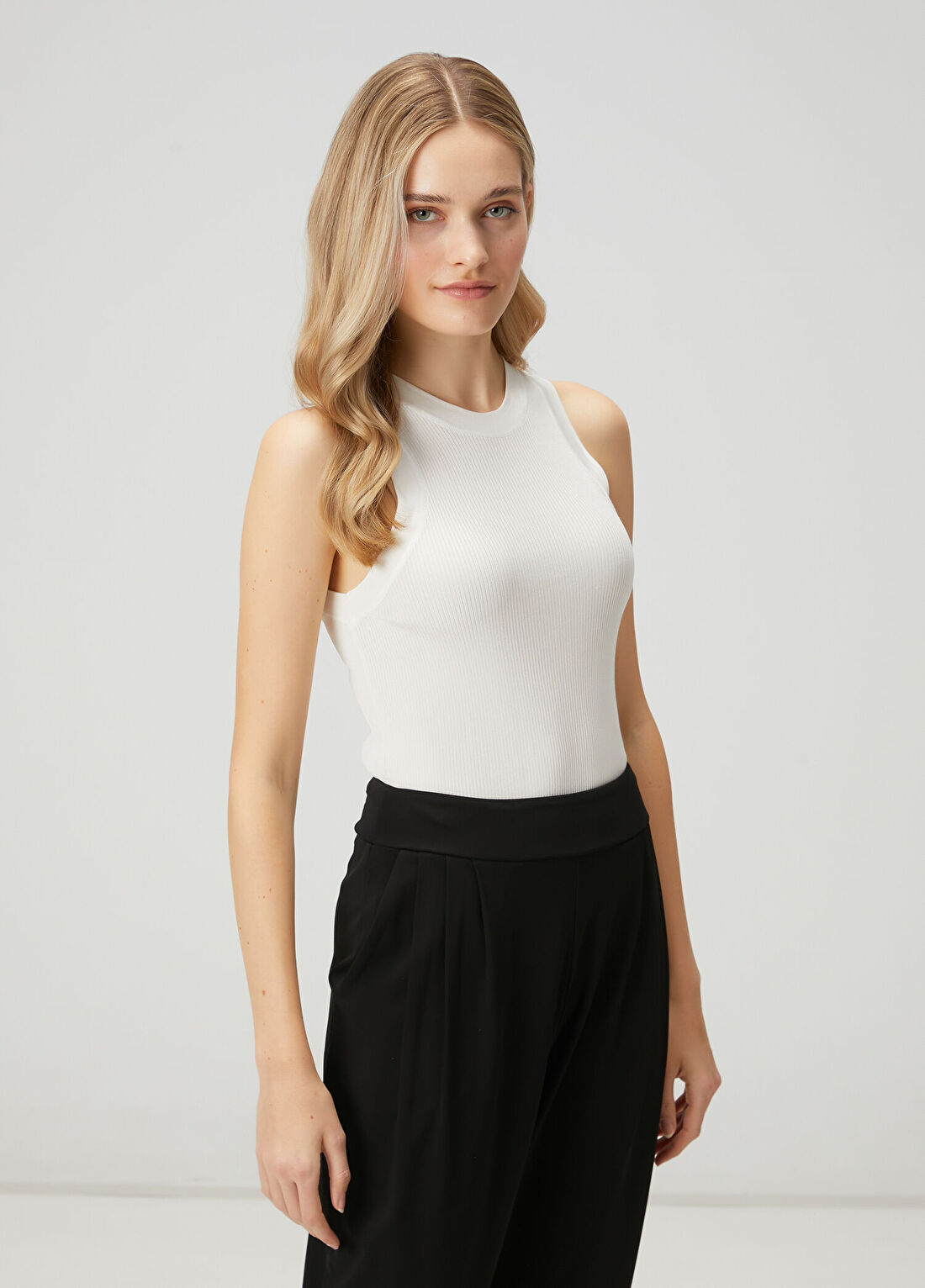 Beymen Club Kırık Beyaz Floş Basic Triko Atlet görsel 4