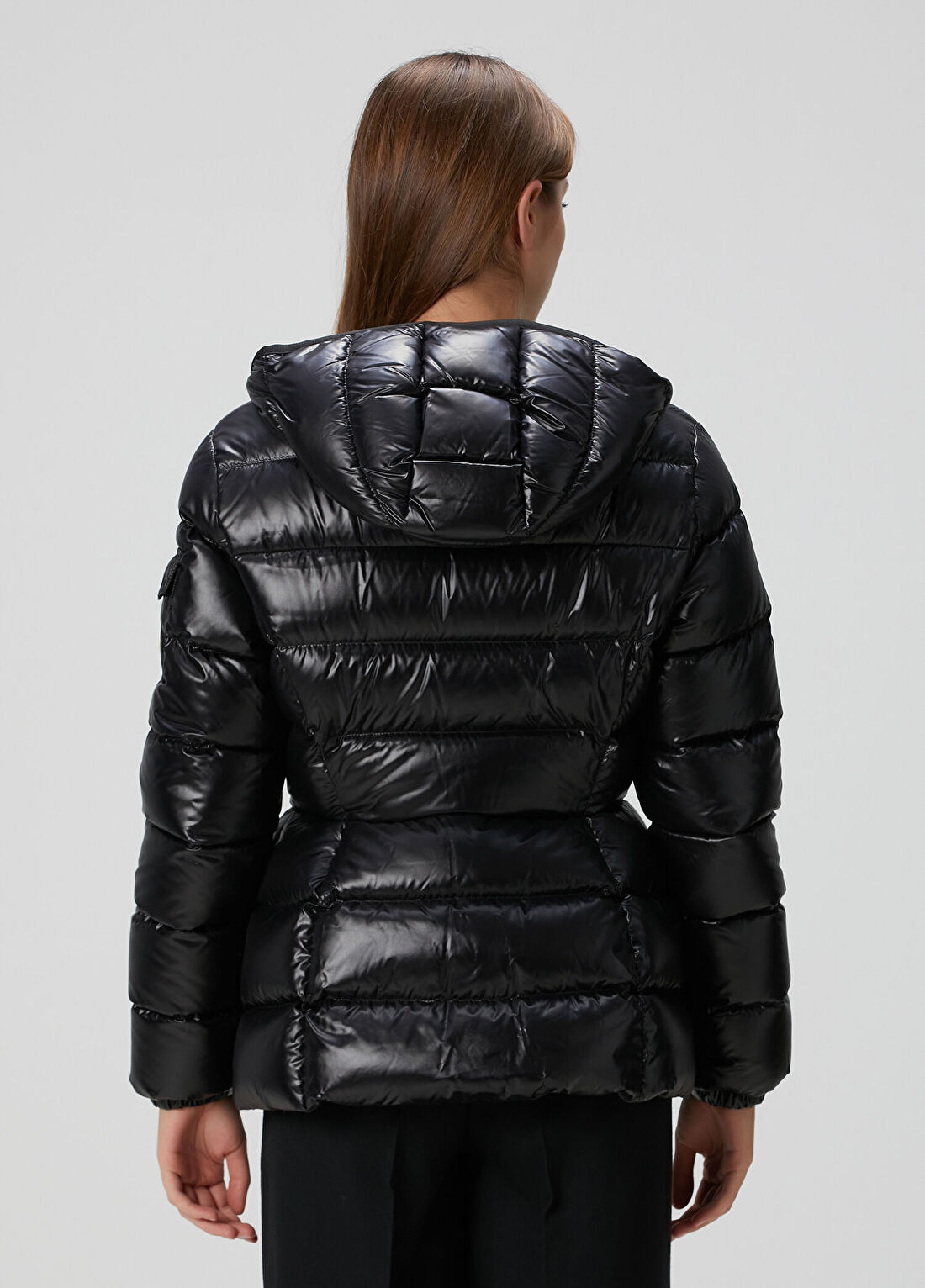 Moncler Barante Siyah Kapüşonlu Puffer Mont görsel 4