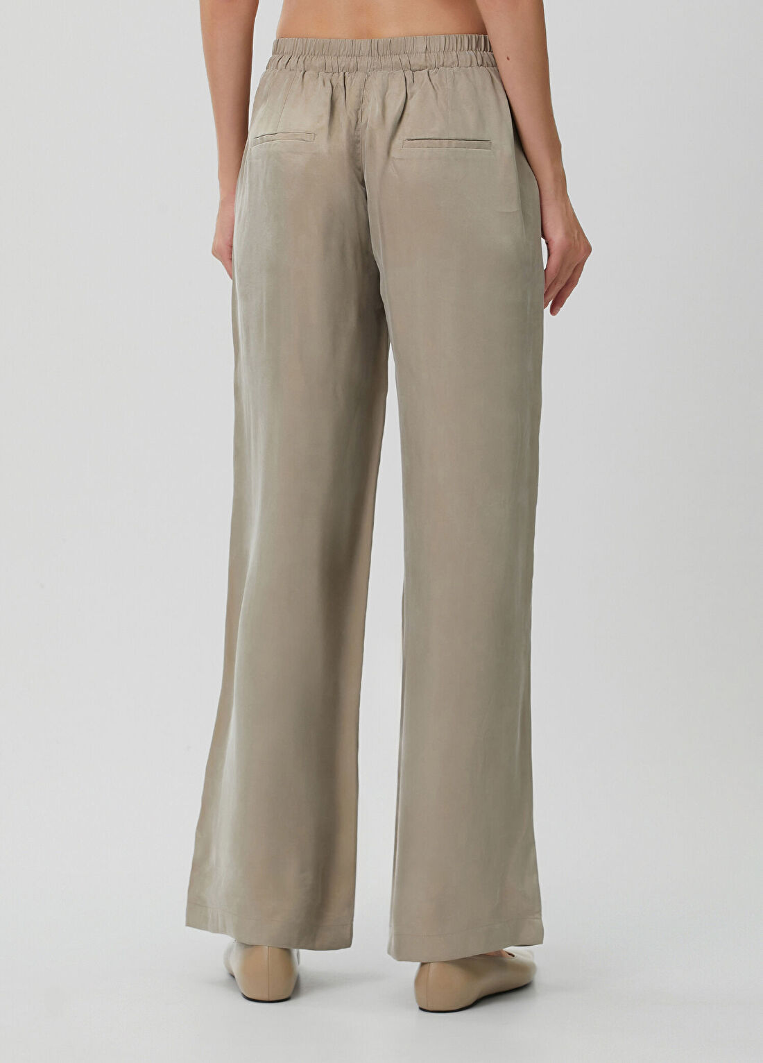 Guess Dalia Relaxed Fit Yeşil Pantolon görsel 4