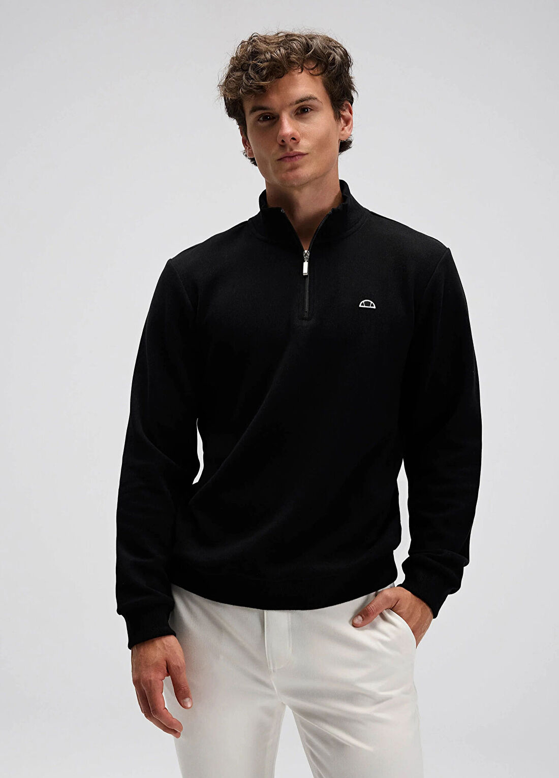 Ellesse Siyah Uzun Kollu Erkek Sweatshirt EM603-BK