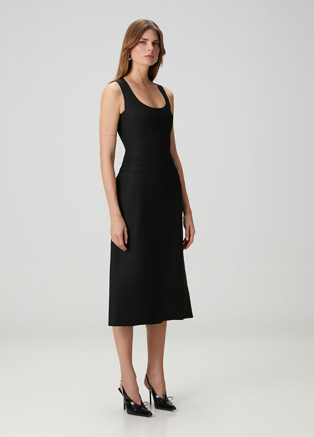 Jacquemus Tablier Siyah Midi Keten Elbise görsel 3